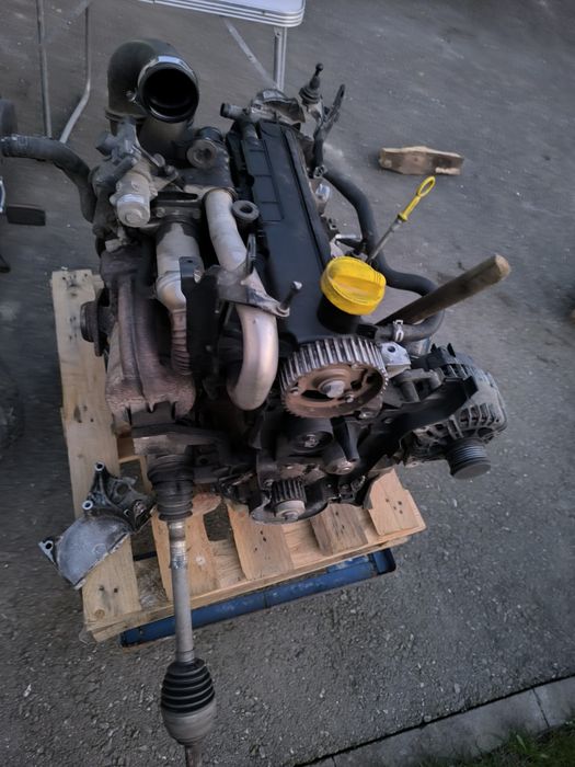 Motor+cutie+turbo+catalizator Dacia Logan MCV 1.5dci
