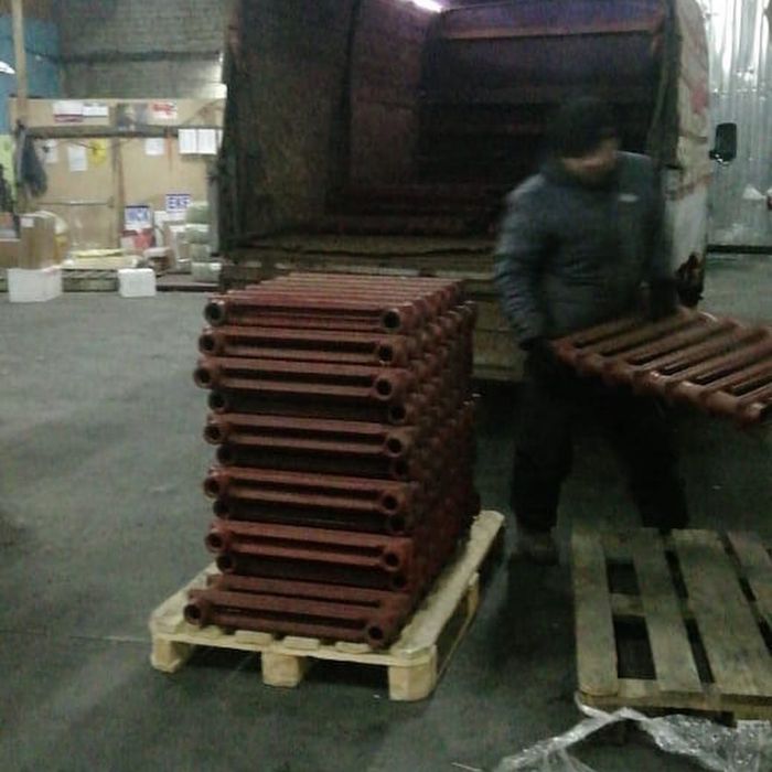 Продаю чугунные батареи радиаторы отопления