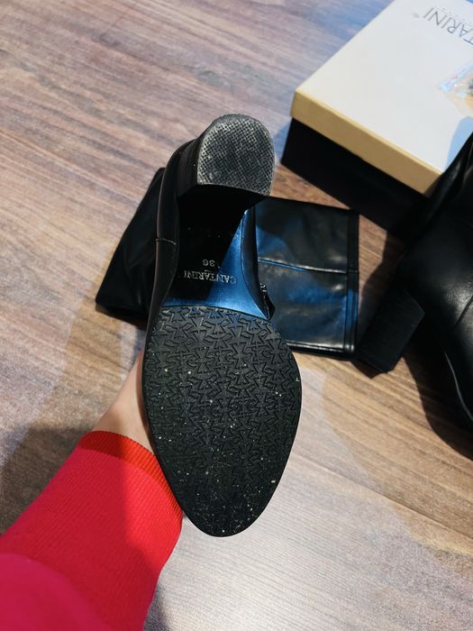 Продам зимние сапоги