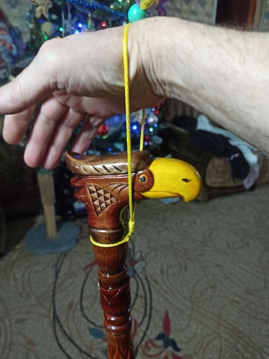 Трости опорные резные