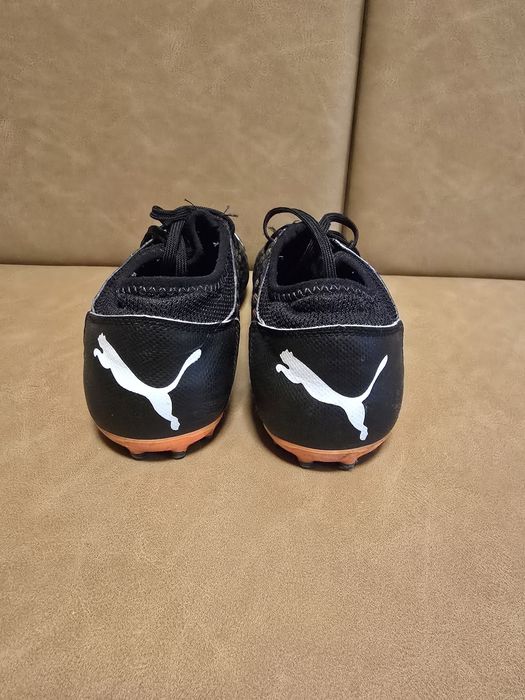 Маратонки Puma -футбол