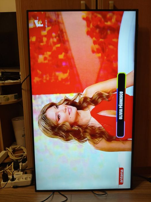 Tv 109cm Telefunken nou Smart 4K ultra HD doar in Pitesti