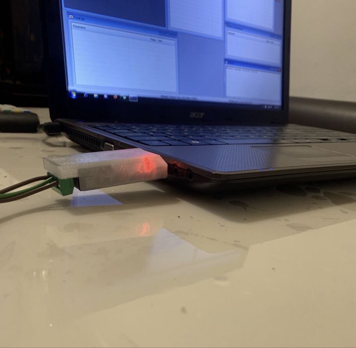 Diagnoză Webasto universală W-BUS 12V/24V – stick USB pentru PC