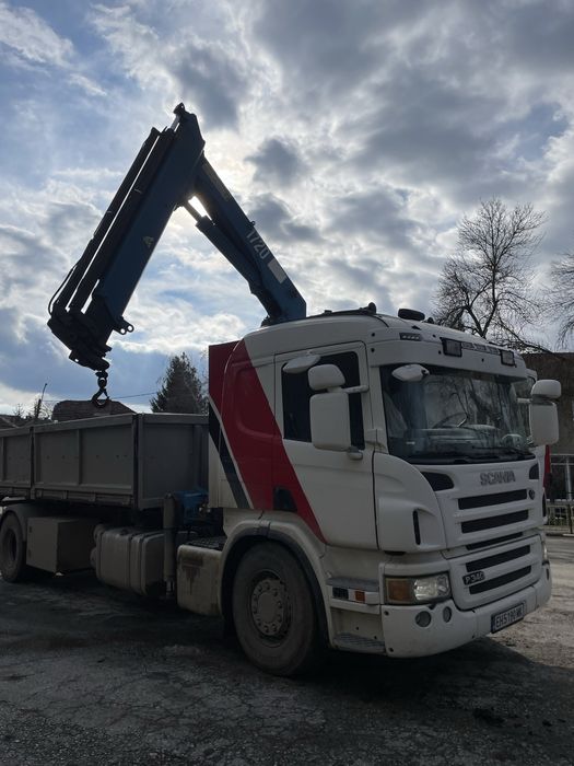 Самосвал с кран състояние много добро