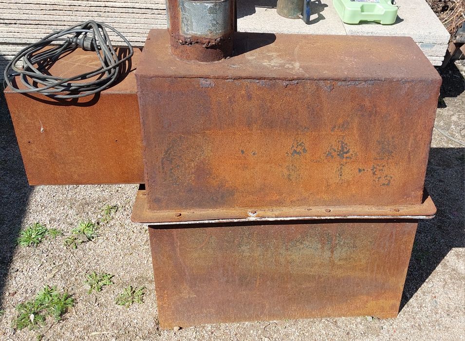 Печь (Дом, времянка, теплица и т.д))