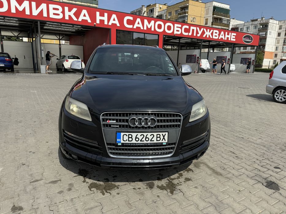 Ауди Q7 2008 Г само на части