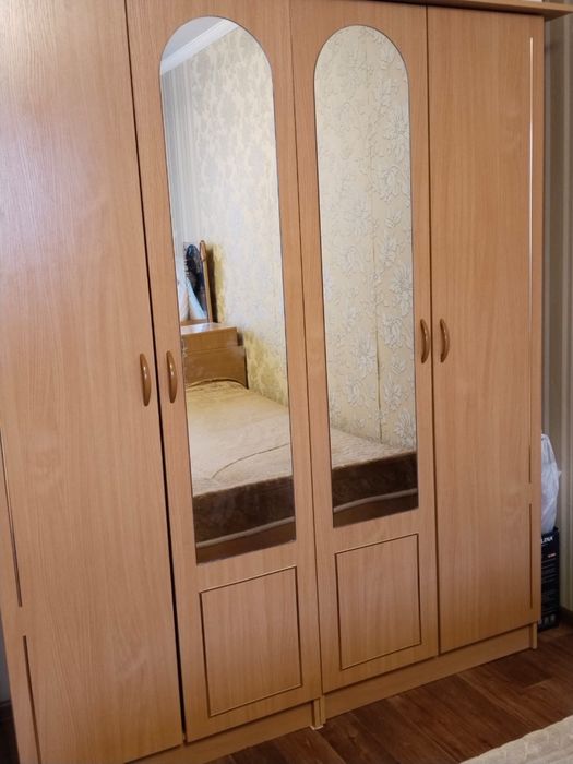 Продается для спальни