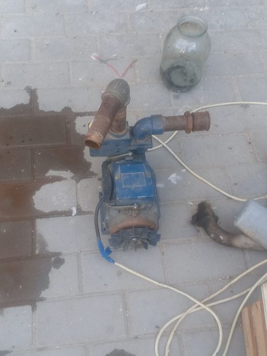 Водяной насос (помпа)