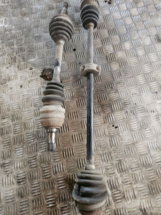 Planetara stanga dreapta lunga scurta Opel astra g 1.6