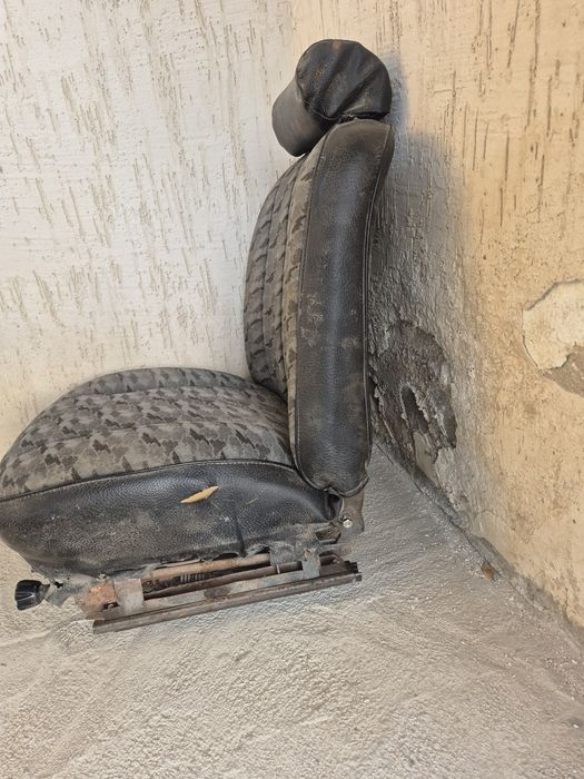 Продам сиденье на шестёрку