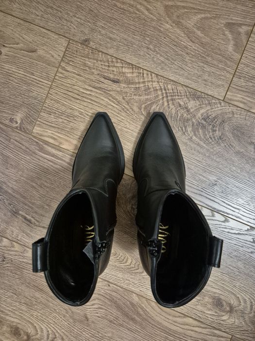 Италиански дамски боти