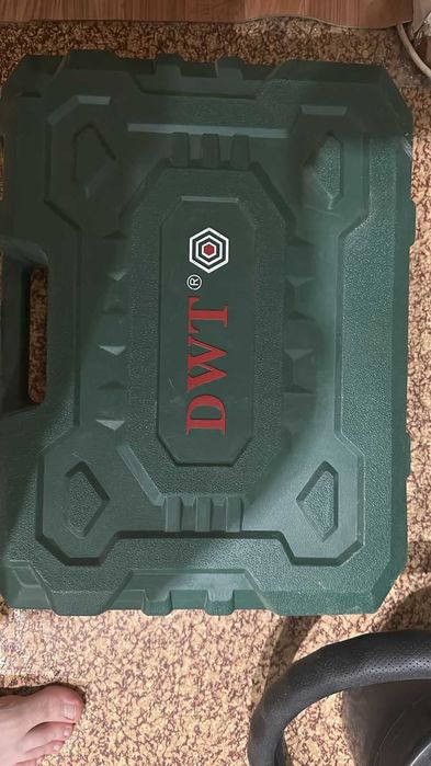 Перфоратор DWT BH16-42