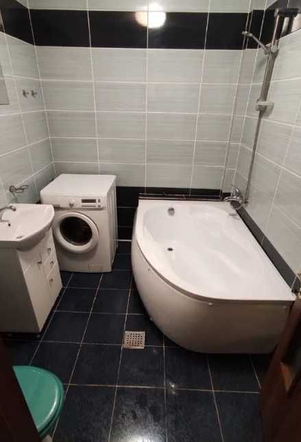 Дава се под наем Двустаен апартамент в Пловдив, Въстанически - 65 кв.м за 255 € - Снимка #4