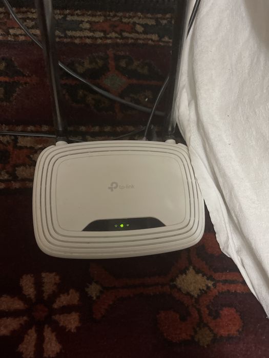 Продам Tplink 841n