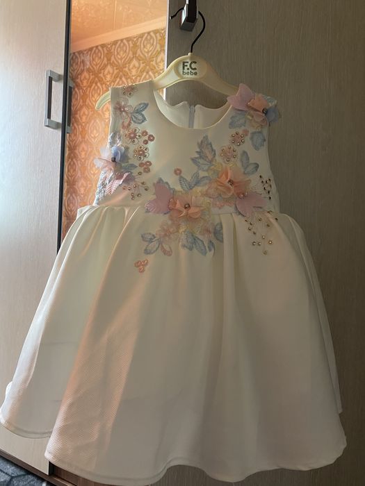 Платье на годик девочке на ваш празник
