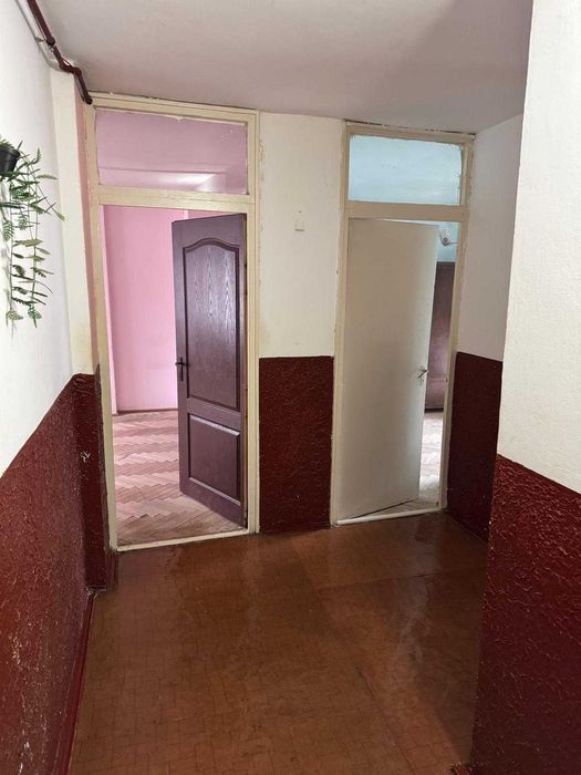 Vând apartament 2 camere, etaj 1, decomandat, DISPONIBIL IMEDIAT