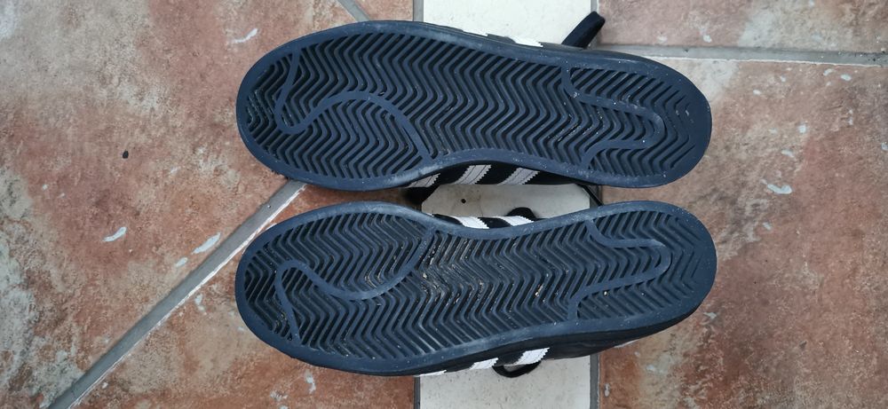 adidas superstar  Anunturi gratuite  OLX.ro