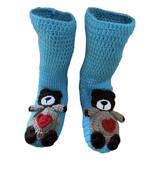 Различни модели плетени чорапи