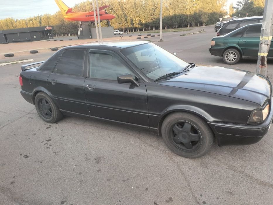 Продам ауди б4 2л моно