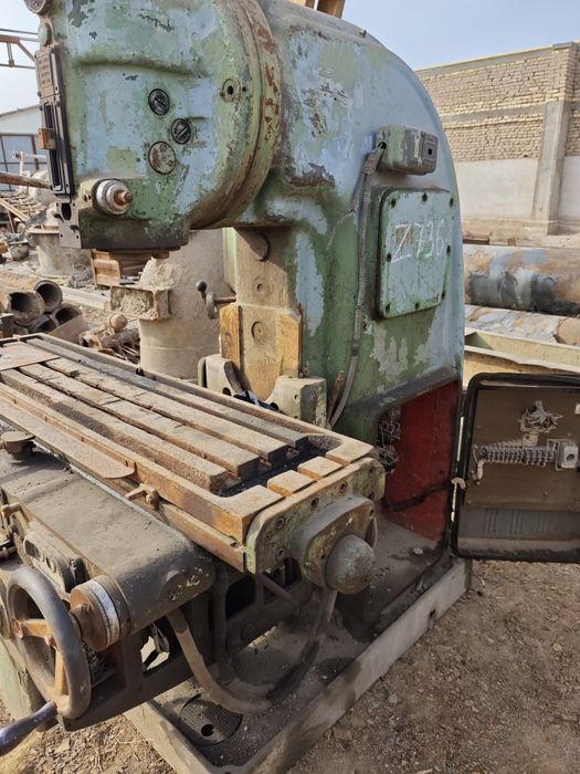 Фрезерный станок