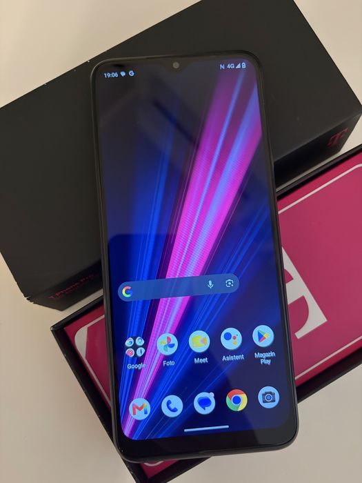 Smartphone T Phone PRO