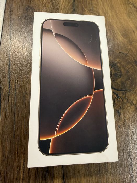 Iphone 16 pro max Desert Titanium Gold