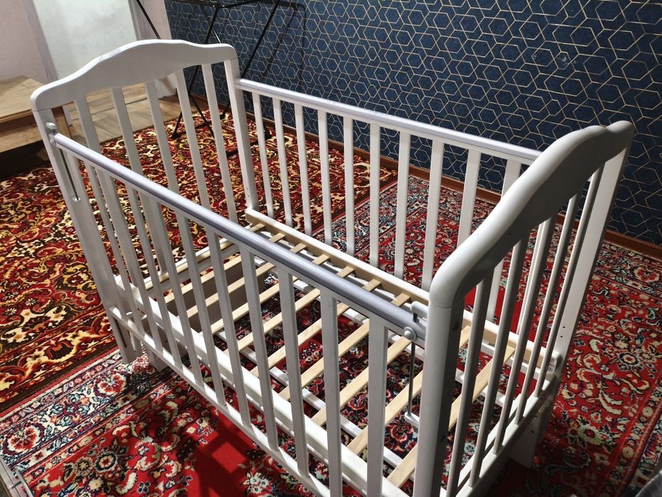 Детская кроватка б/у