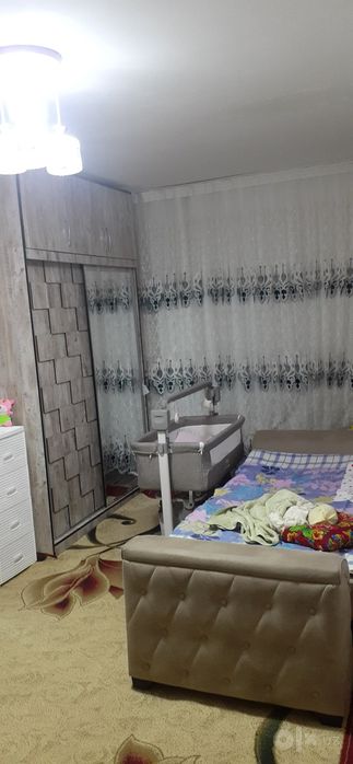Продаеться 1 комнатная квартира Чирчик