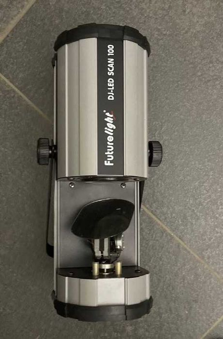 2x Scanner LED Futurelight DJ-LED Scan 100 Lumini de scena