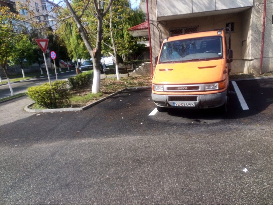 Autoutilitara N2 IVECO