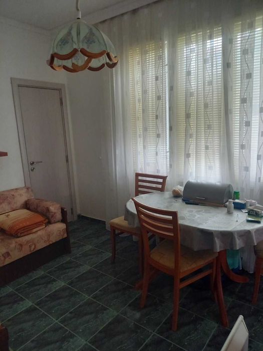 Дава се под наем Двустаен апартамент в Пловдив, Кършияка - 116 кв.м за 387.6 € - Снимка #6