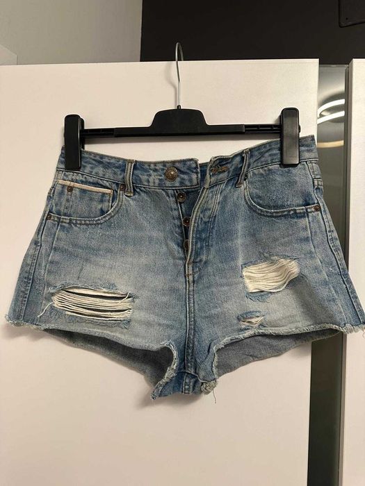 Blugi scurti 30 L Pull & Bear Denim
