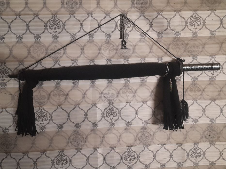 Зонт СТИЛЬНЫЙ и сильный.