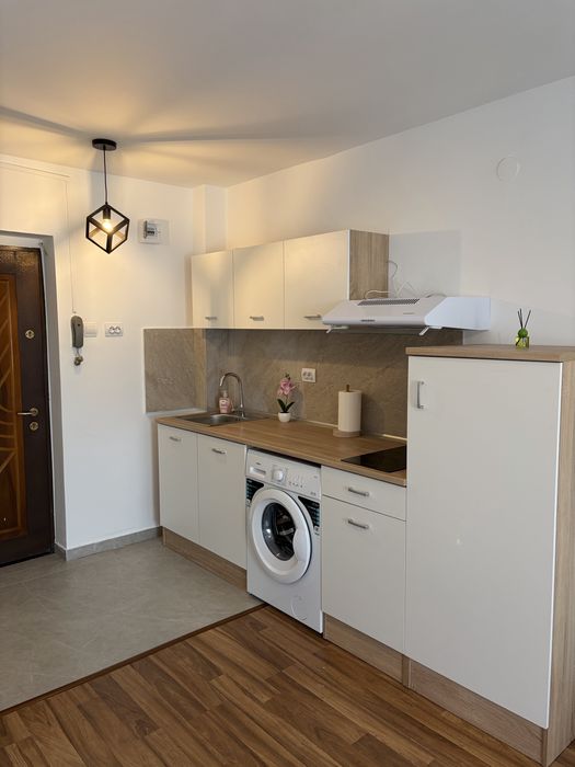 Vand garsoniera lux