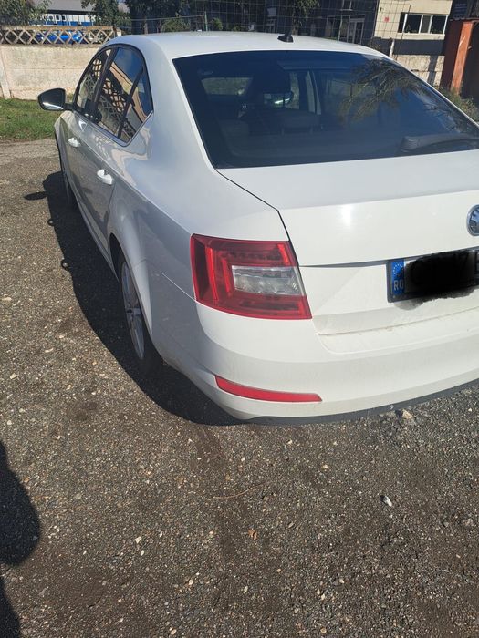 Vând Skoda Octavia3