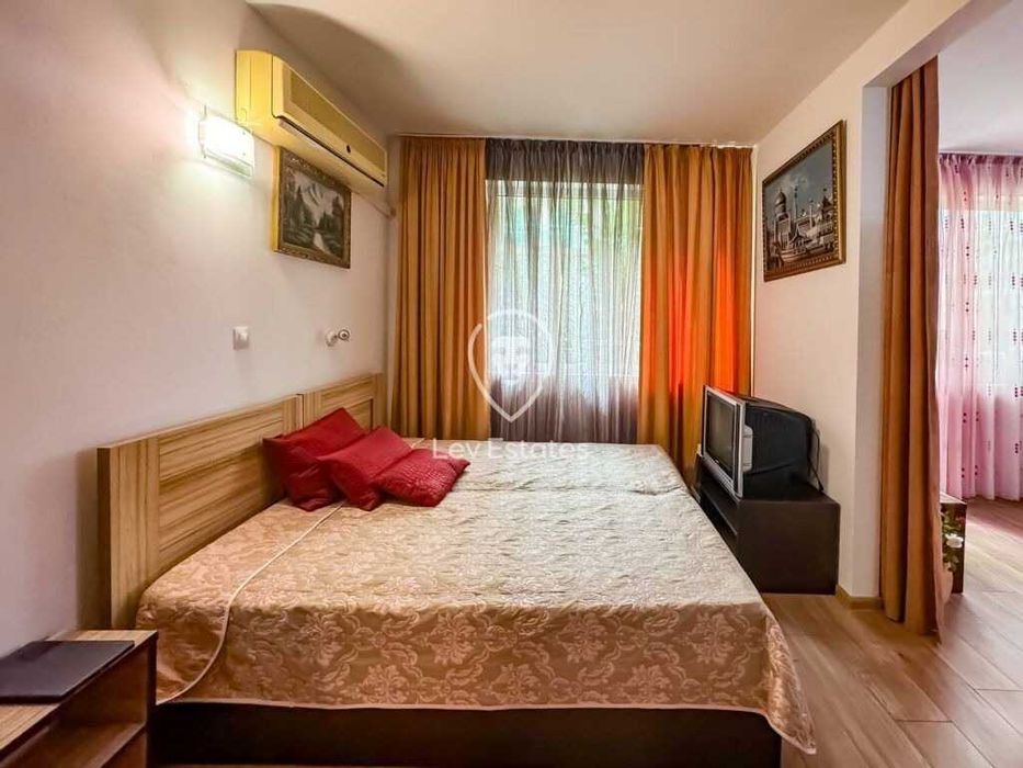 Продава се Двустаен апартамент в Бургас, Сарафово - 51 кв.м за 1432 €/кв.м - Снимка #2