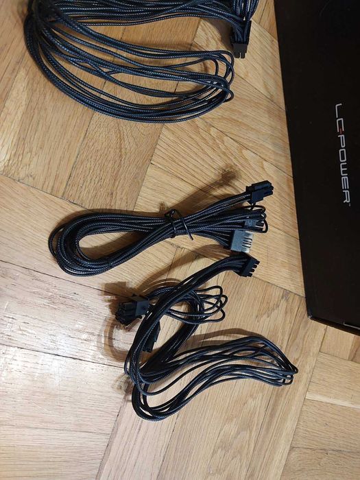 LC Power 1200W 80+Platinum LC1200P V3.0 , Pci-e 5.0 support