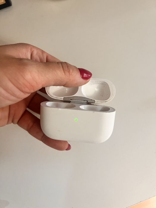 Air pods 2 pro зарядно