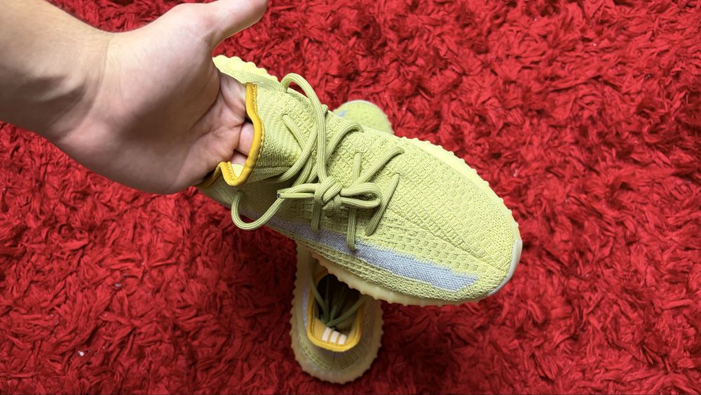 Adidasi Yeezy 350 Noi