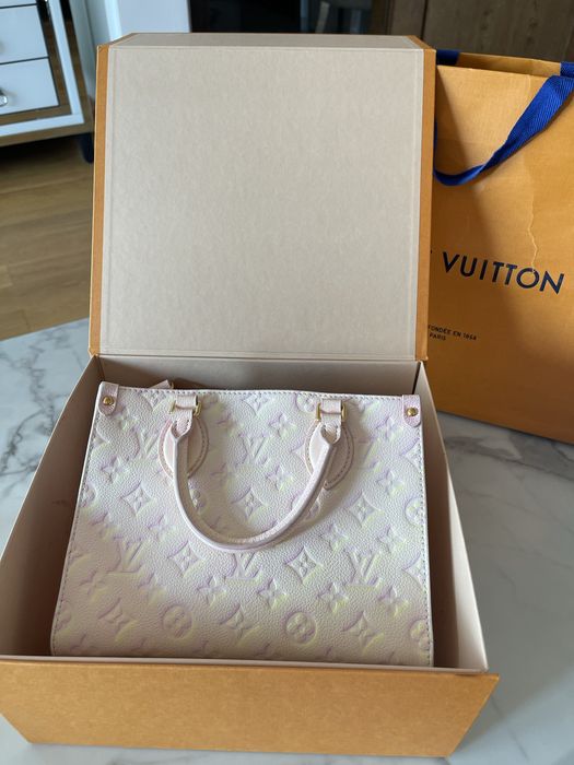 Louis vuitton rose чанта