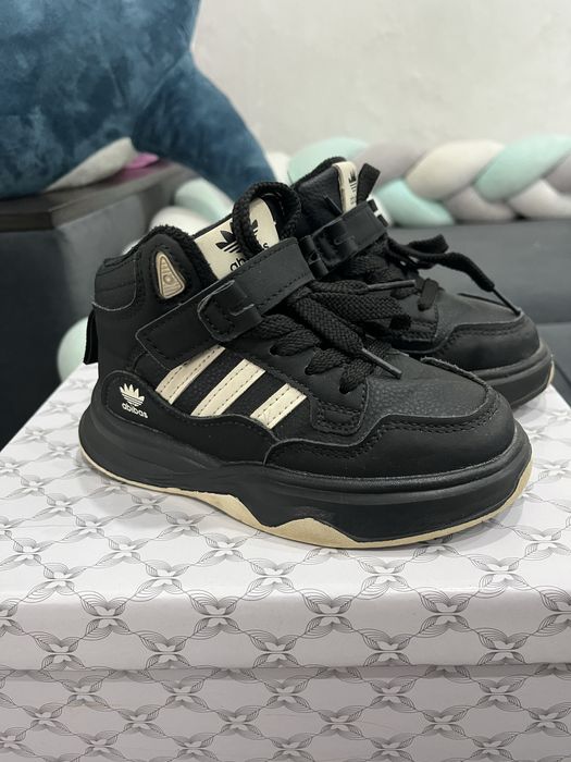 Костюм от бренда Бодо