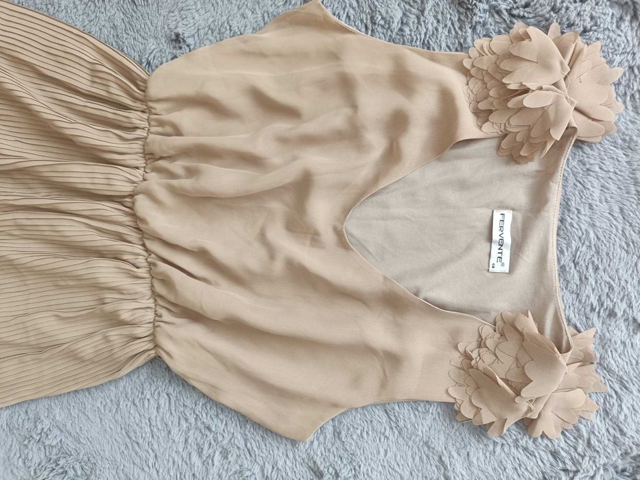 Rochie voal purtata 1 dată