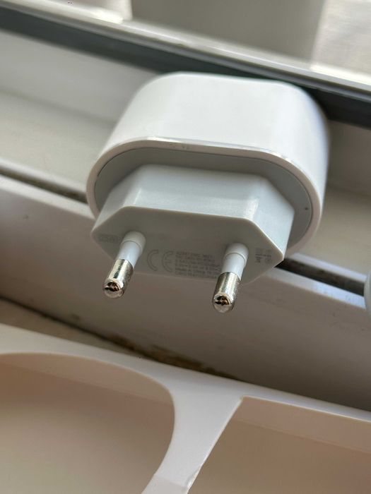 Set Incarcator Apple 25W + Cablu Lightning 1m, nou in cutie