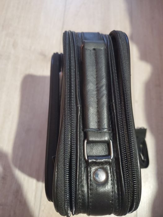 Мъжка чанта - ест. кожа