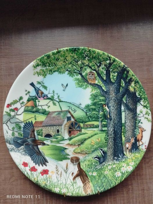 Set de 8 Farfurii Limited Edition  The River Valley