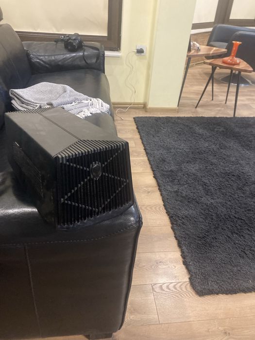 Dell Alienware 15 + Amplifier