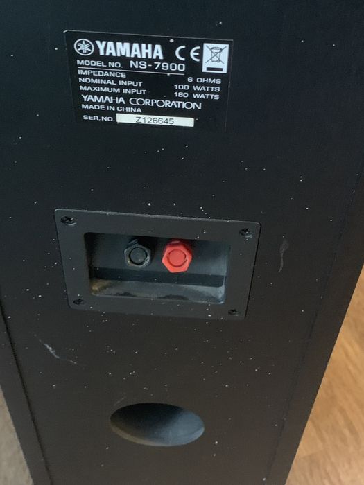 Колонки Yamaha