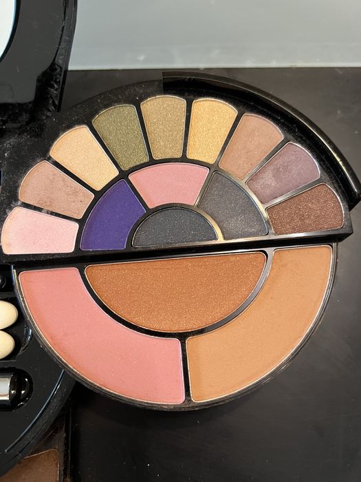 Гримове комплект