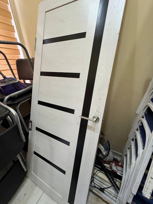 Eshik -zamonaviy dizayndagi