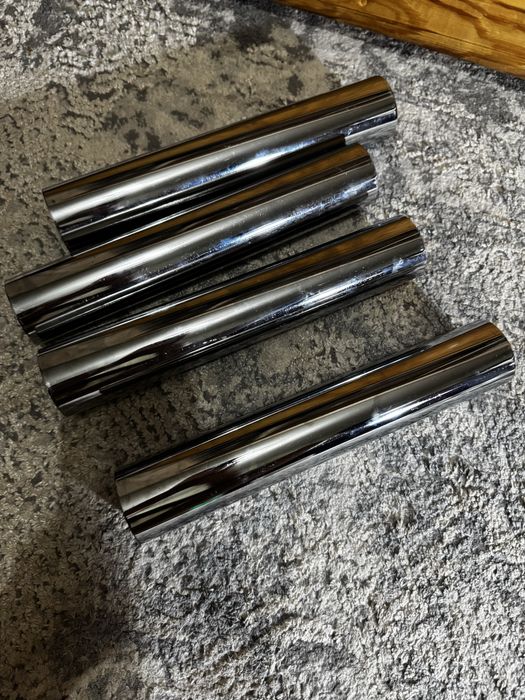 Стол для гостей и кухни